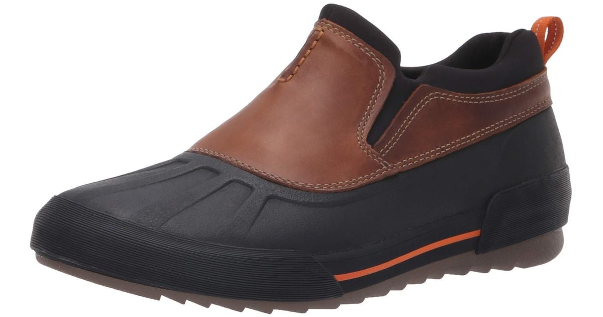 Clarks Leather Bowman Free Rain Shoe in 