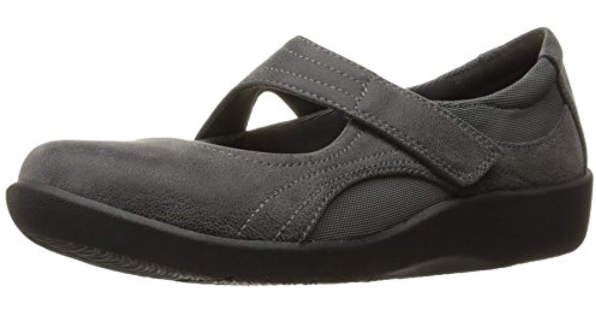 clarks indulge junior velcro mary jane