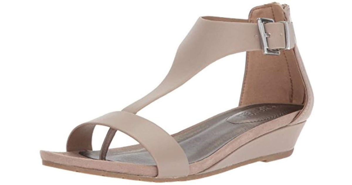 Kenneth Cole Great Gal T-strap Wedge Sandal | Lyst