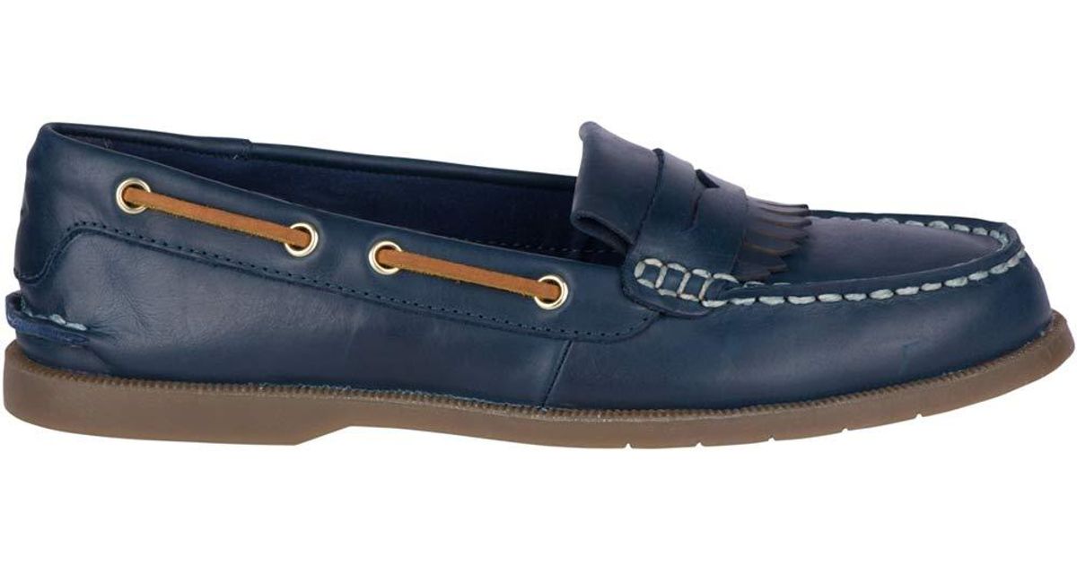 sperry conway kiltie