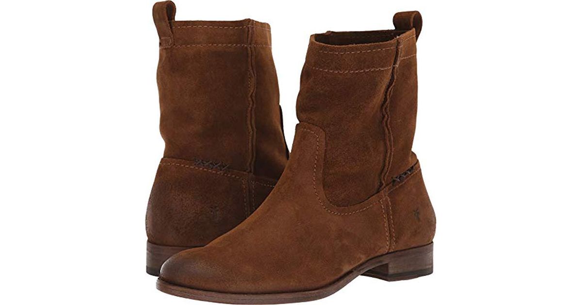frye cara boot short