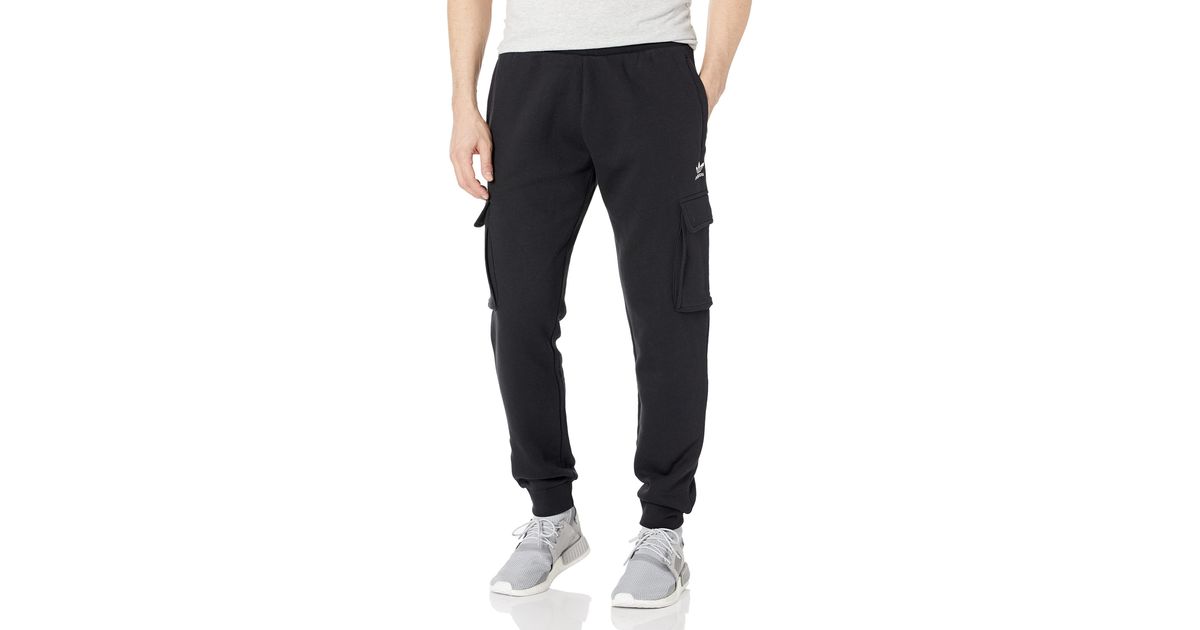 adidas Originals Adicolor Essentials Trefoil Cargo Pants in Black for