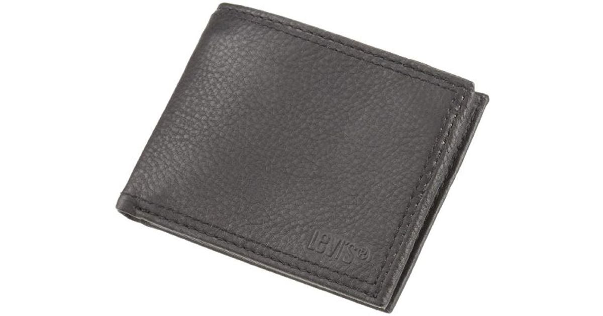levi's men's traveler wallet with interior zipper