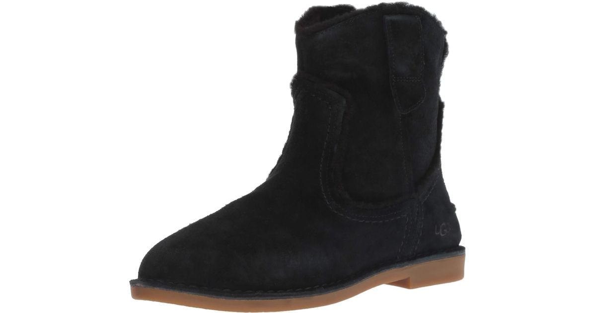catica ugg boots