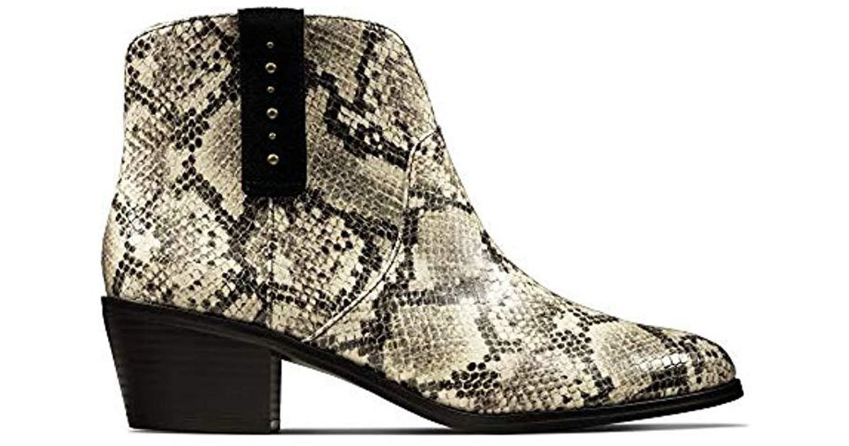 breccan valley clarks