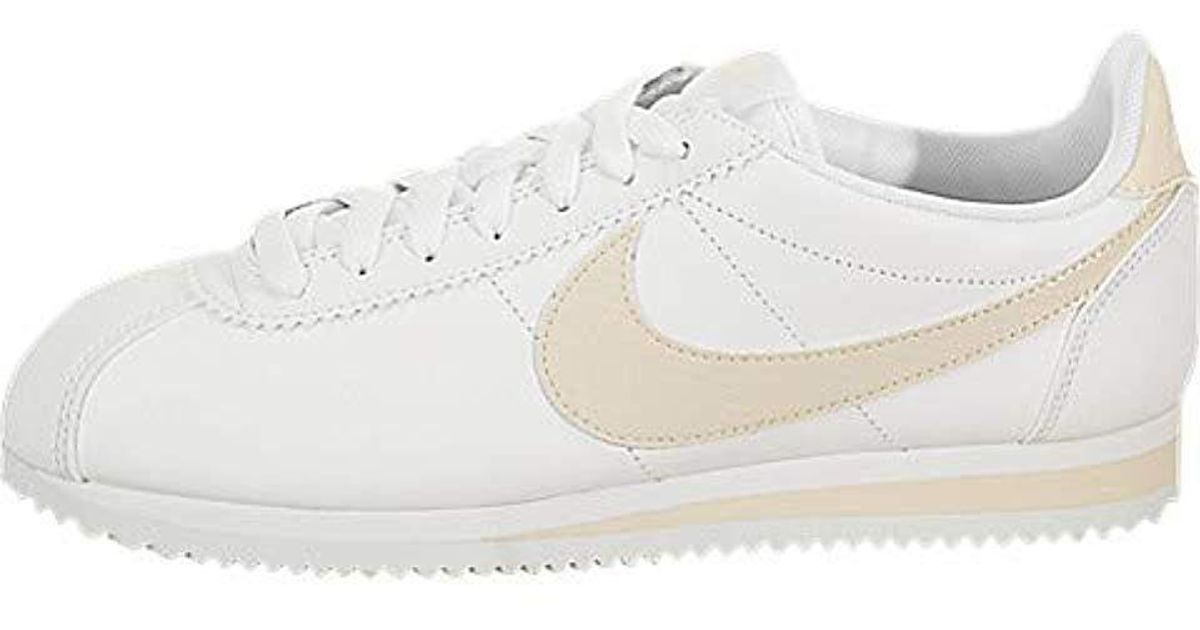 Nike 807471-109: Classic S White/coral Cortez Sneakers for Men - Lyst