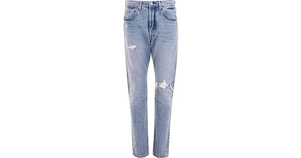 rolling dice levis