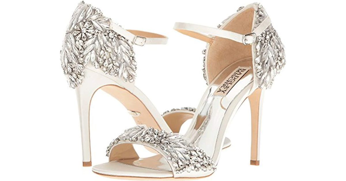 badgley mischka tampa heel