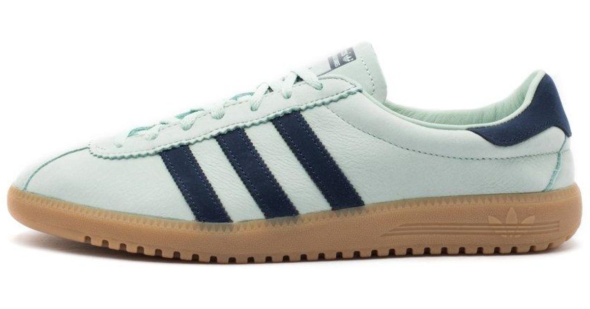 adidas light green bermuda trainers