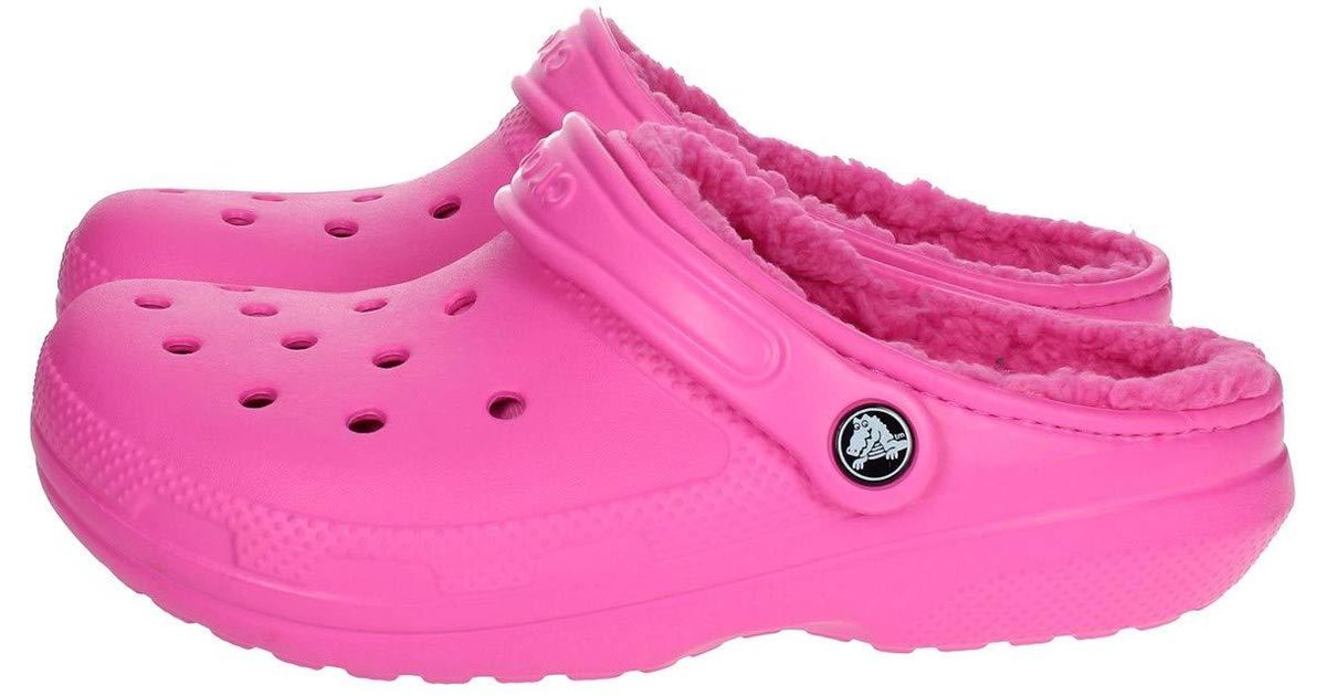 hot pink fuzzy crocs