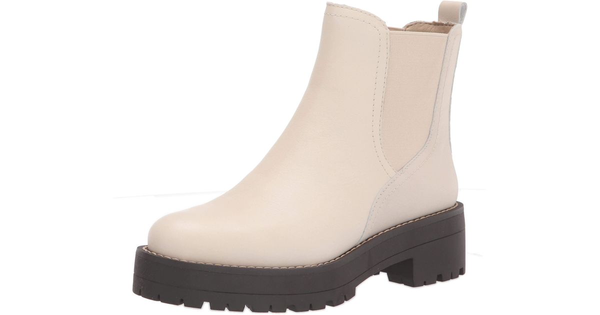justina chelsea boot
