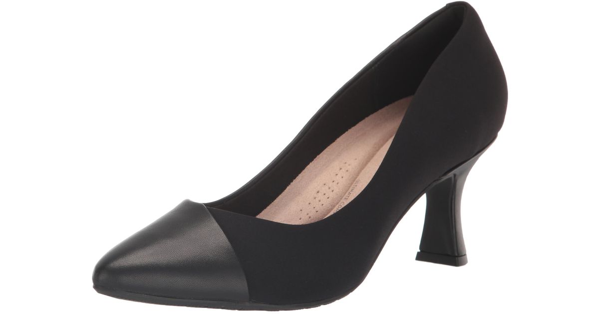 clarks ellis rose pump