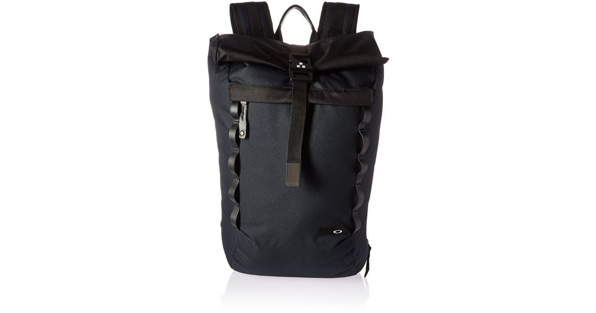 Oakley top voyage 23l