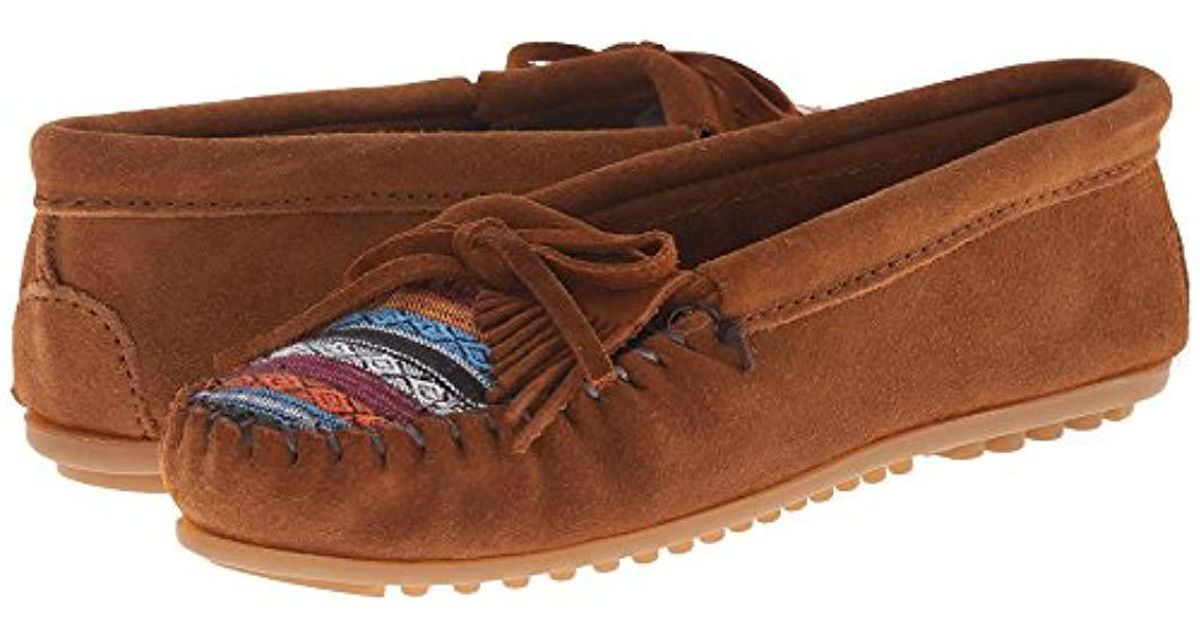 minnetonka kilty driving moccasin
