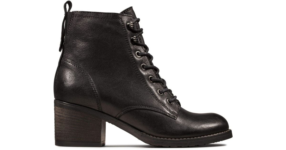 Clarks Thornby Lace Leather Boots In Black Standard Fit Size 6