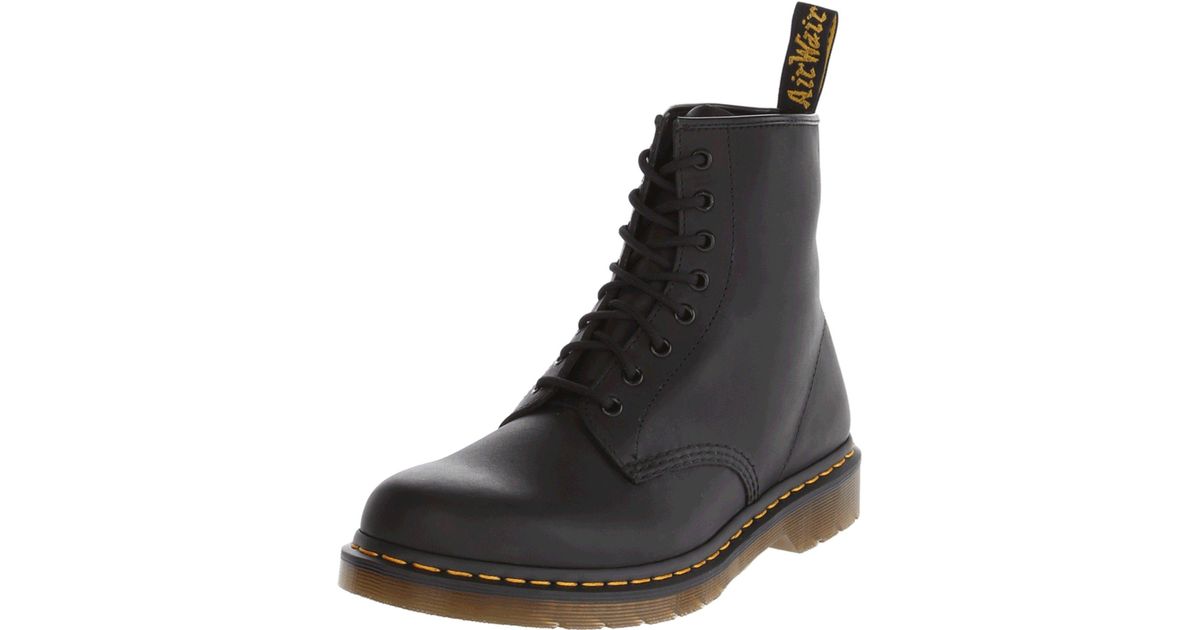 Dr. Martens 1460 Greasy Leather 8 Eye Boot in Black | Lyst