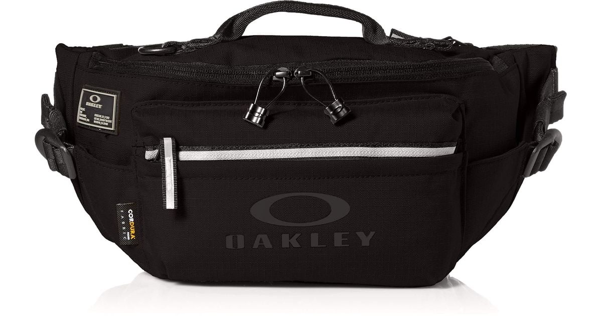 oakley fanny pack