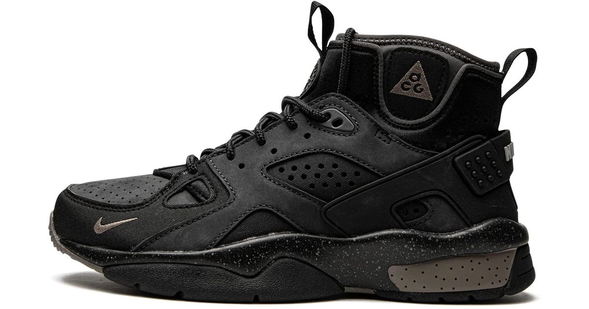 Nike Men's Acg Air Mowabb Sneakers