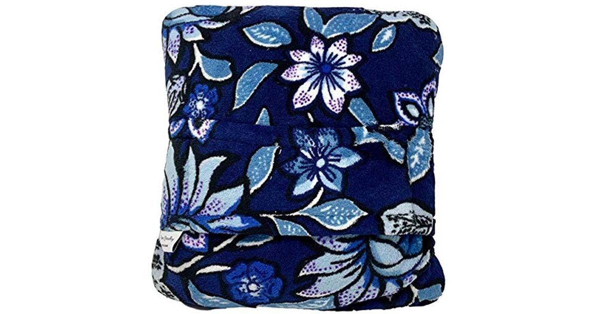 Vera Bradley Fleece Fleece Trolley Sleeve Travel Blanket in Blue Lyst