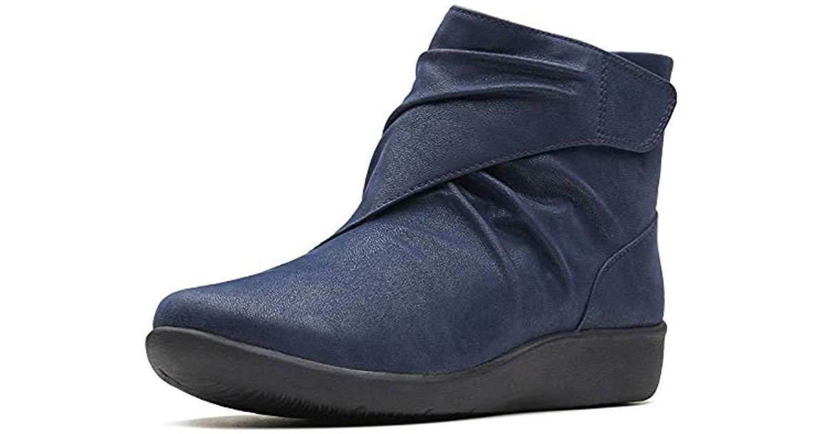 clarks sillian tana ankle boot wide fit