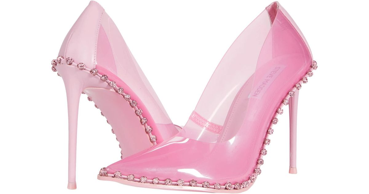 vala pump steve madden