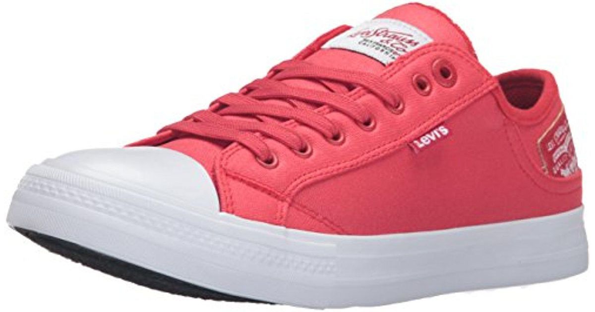 levi's women's stan buck casual shoe