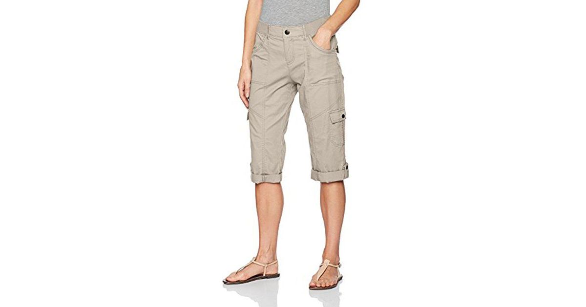 Lee Jeans Relaxed Fit Skye Knit Waist Cargo Capri Pant, in Natural | Lyst