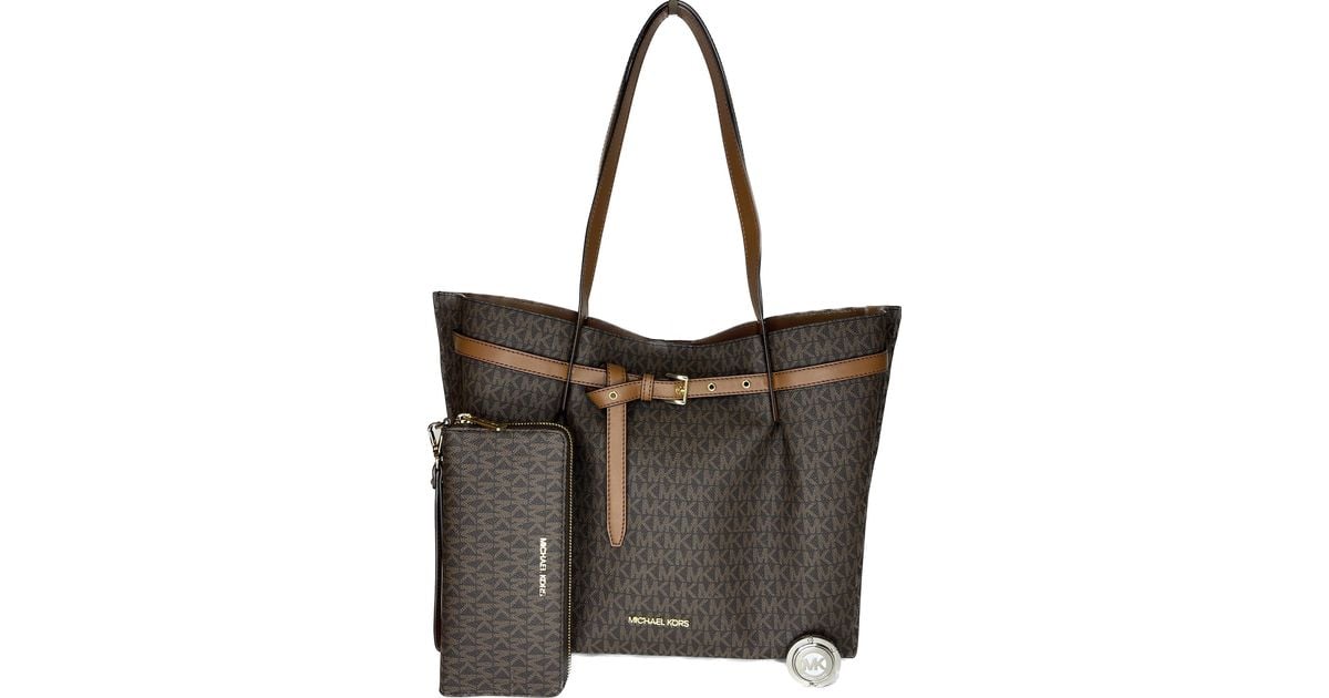 Matching michael kors purse and clearance wallet