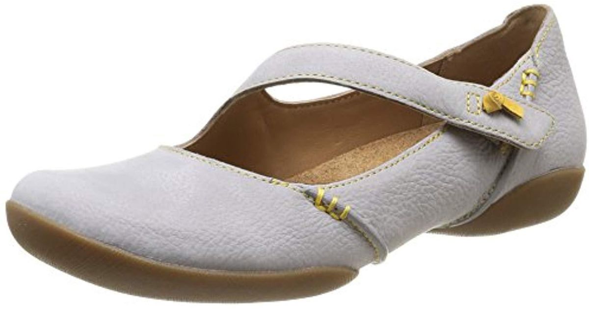 felicia plum clarks shoes