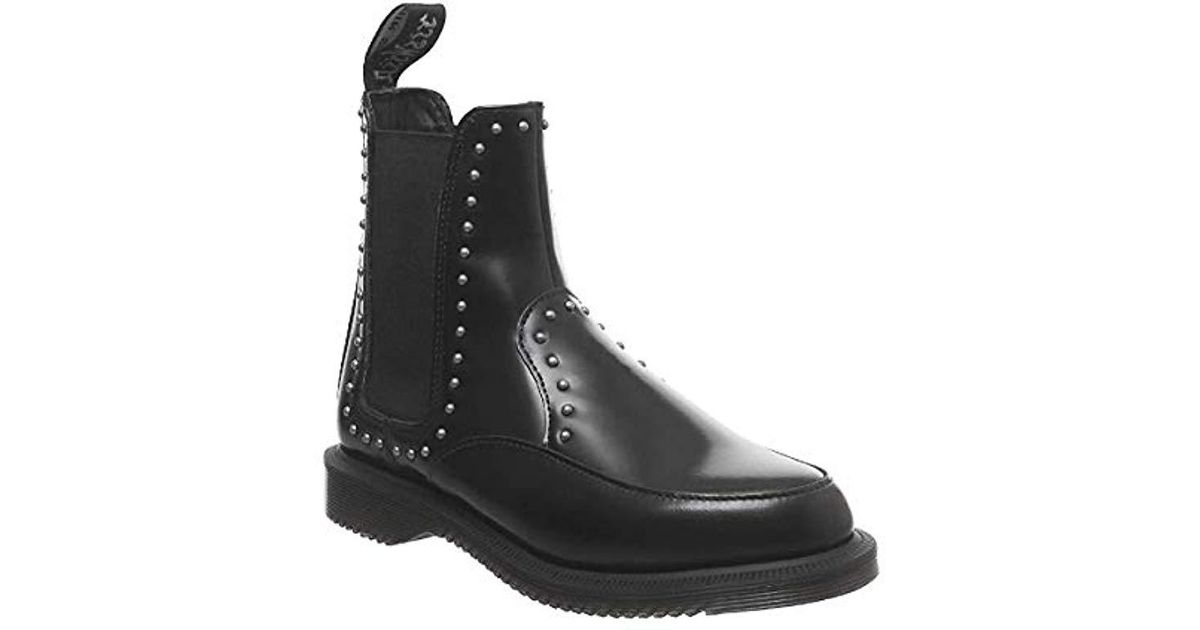 aimelya stud dr martens