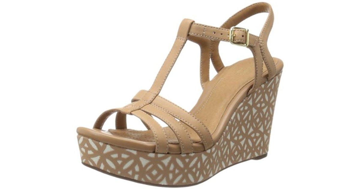 clarks amelia wedge