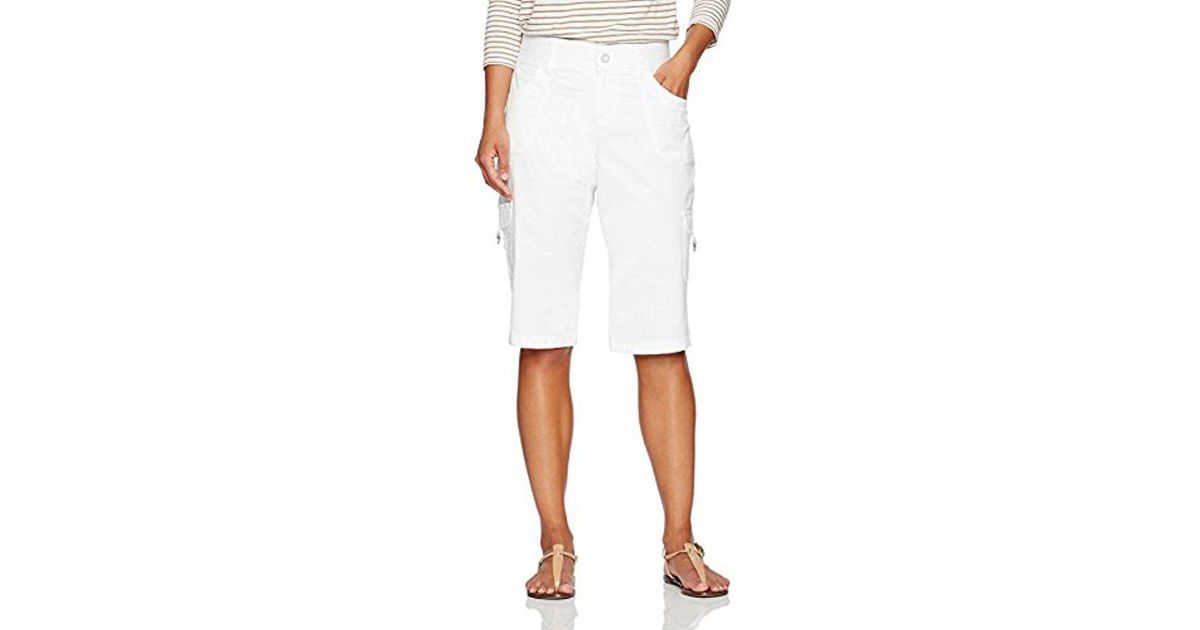Lyst Lee Jeans Petite Relaxed Fit Edy Knit Waist Capri Pant In White