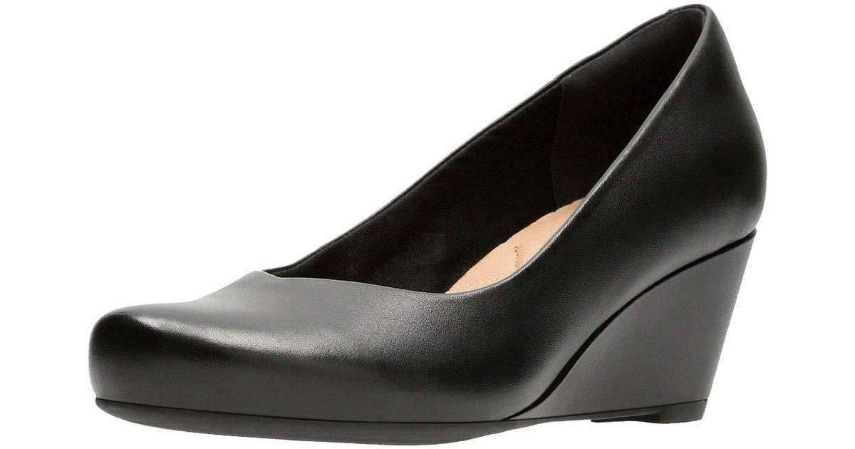 Clarks flores tulip discount wedge