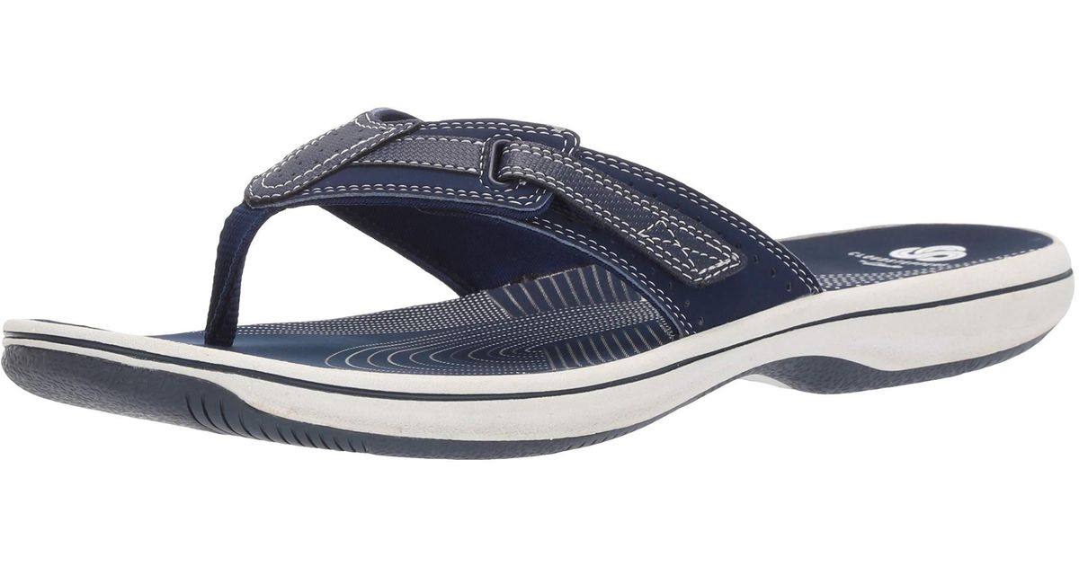 clarks brinkley reef flip flops