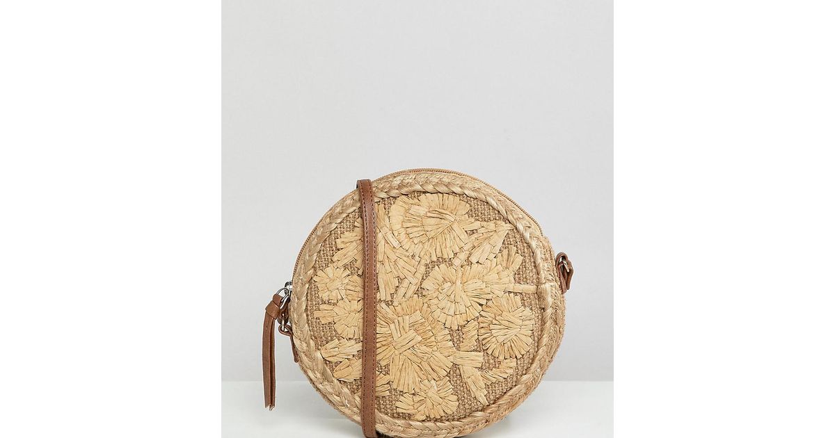 accessorize wicker bag