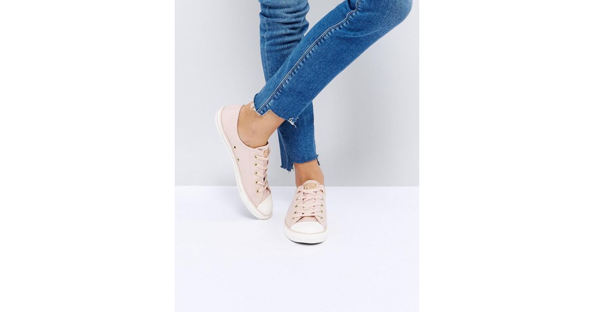 converse chuck taylor all star dainty trainers in pink
