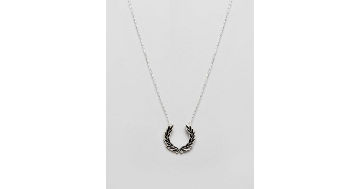 Fred Perry Canvas Laurel Wreath Necklace in Silver (Metallic) - Lyst