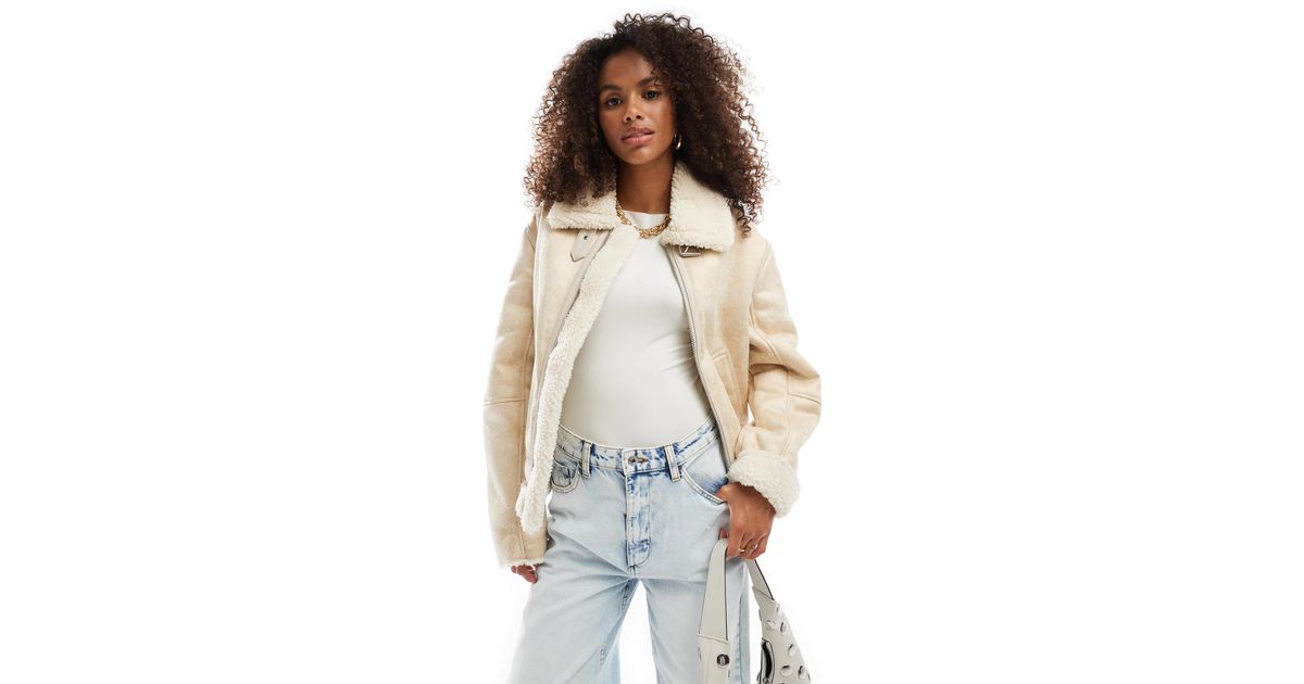 Blouson aviateur en imitation peau Bershka en coloris Blanc Lyst