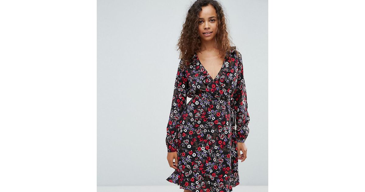 yumi floral print wrap dress navy