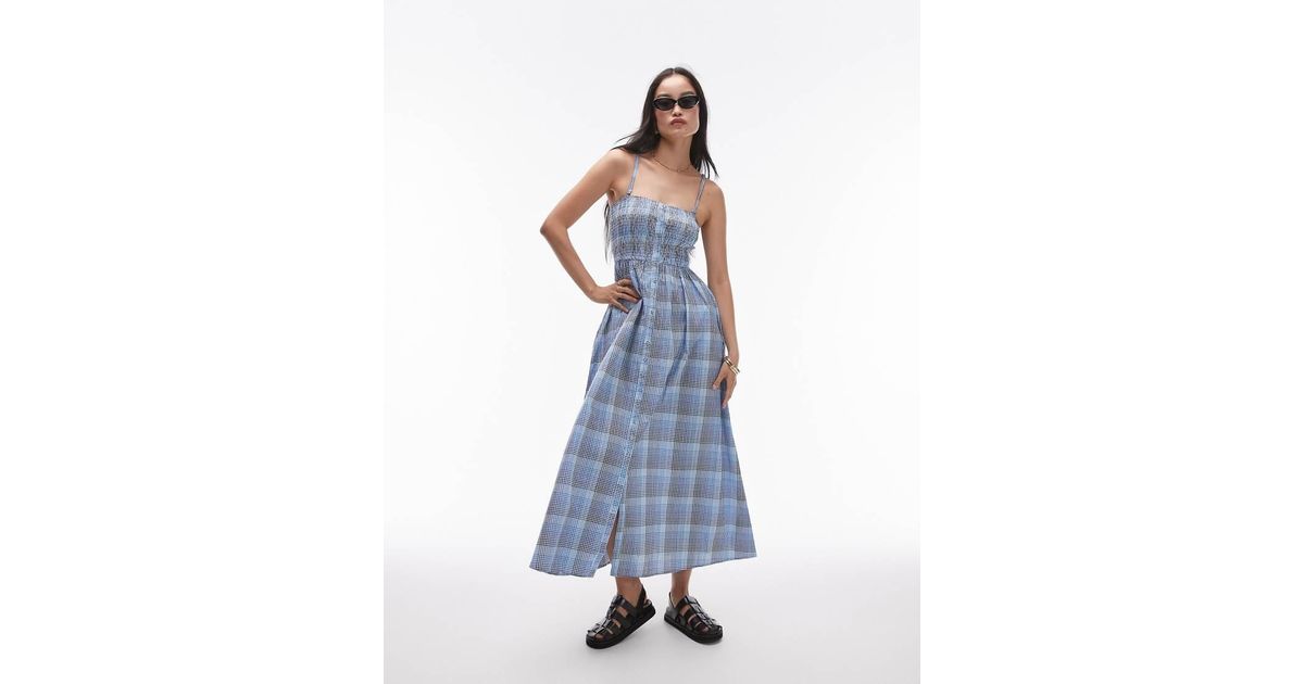 TOPSHOP Seersucker Check Shirred Midi Dress in Blue | Lyst UK