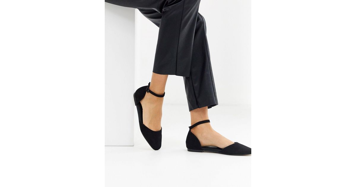 lint ballet flats