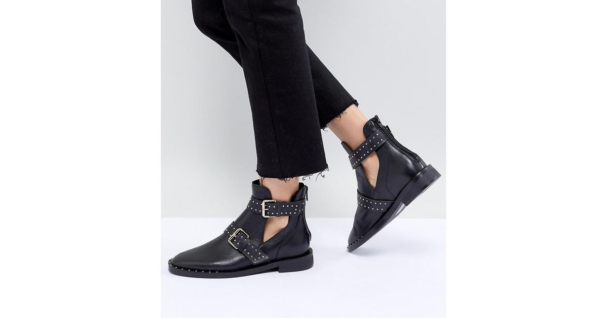 Botas con hebillas y aberturas Stradivarius de Denim de color Negro | Lyst
