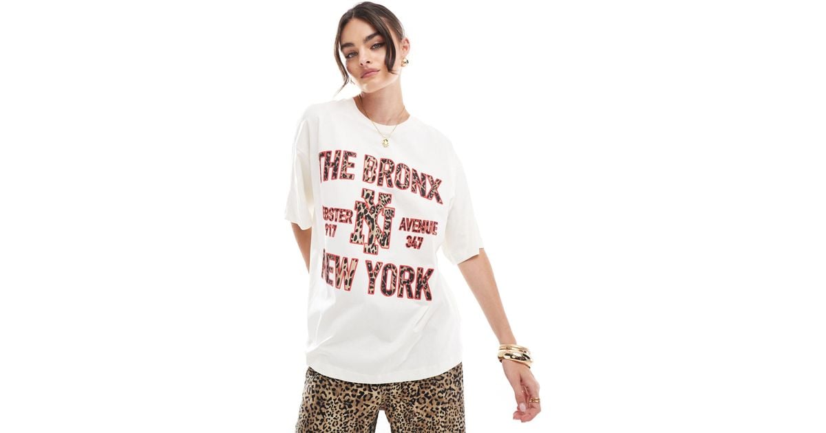 NYC Oversized T-Shirt - White & Dark Cherry