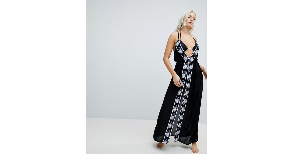 Robe Longue De Plage Fendue Devant Avec Broderie Liquorish En Coloris Black
