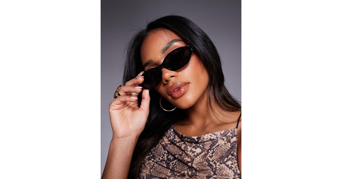 Quay Quay Aura Points Slim Oval Sunglasses in Black | Lyst display picture 1