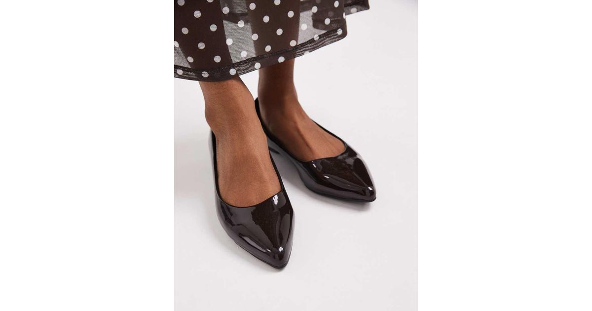 New Look Pointed Patent Faux Leather Ballet Flats in Black | Lyst UK