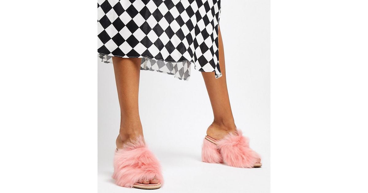Ugg cheap fluffy heels