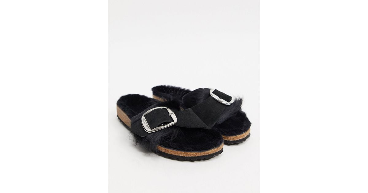Birkenstock – Madrid – e Fell-Slipper mit großer Schnalle in