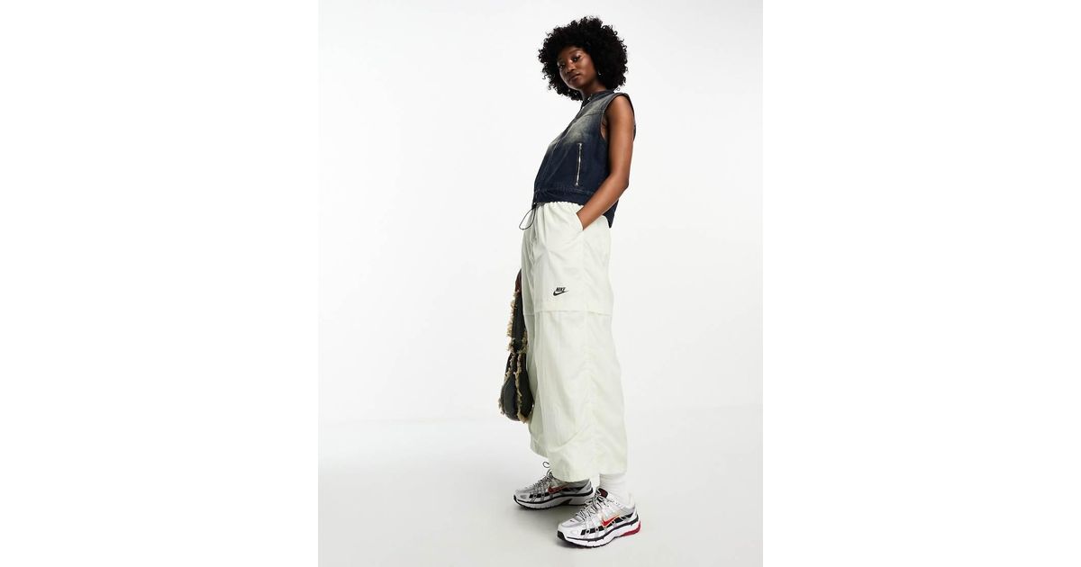 Falda Larga Cargo Verde Marino Cristalino Sport Utility De de Nike de color Blanco Lyst