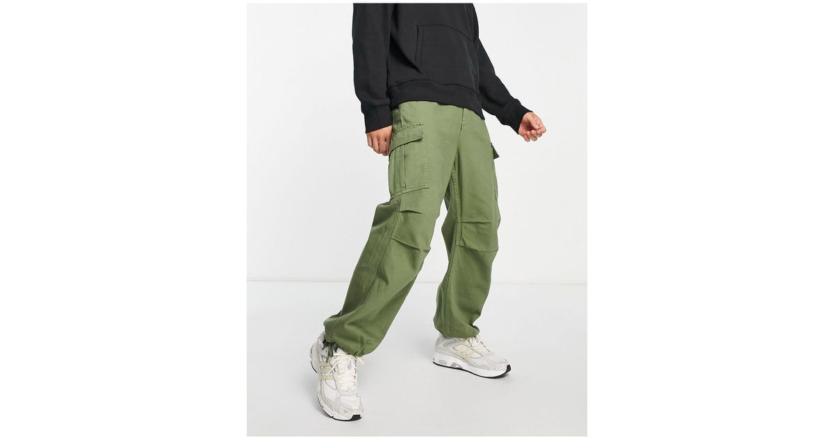 Bershka Parachute Cargo Pants in Green for Men | Lyst Canada